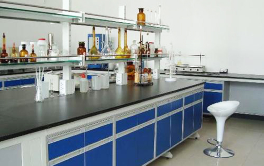 公司真誠感謝各位經(jīng)銷商和農(nóng)戶的關心和支持